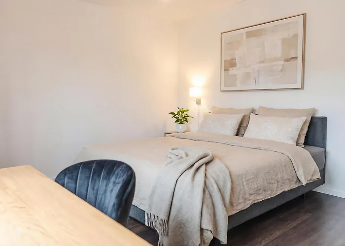 Dreilaender-blick 2 Schlafzimmer *